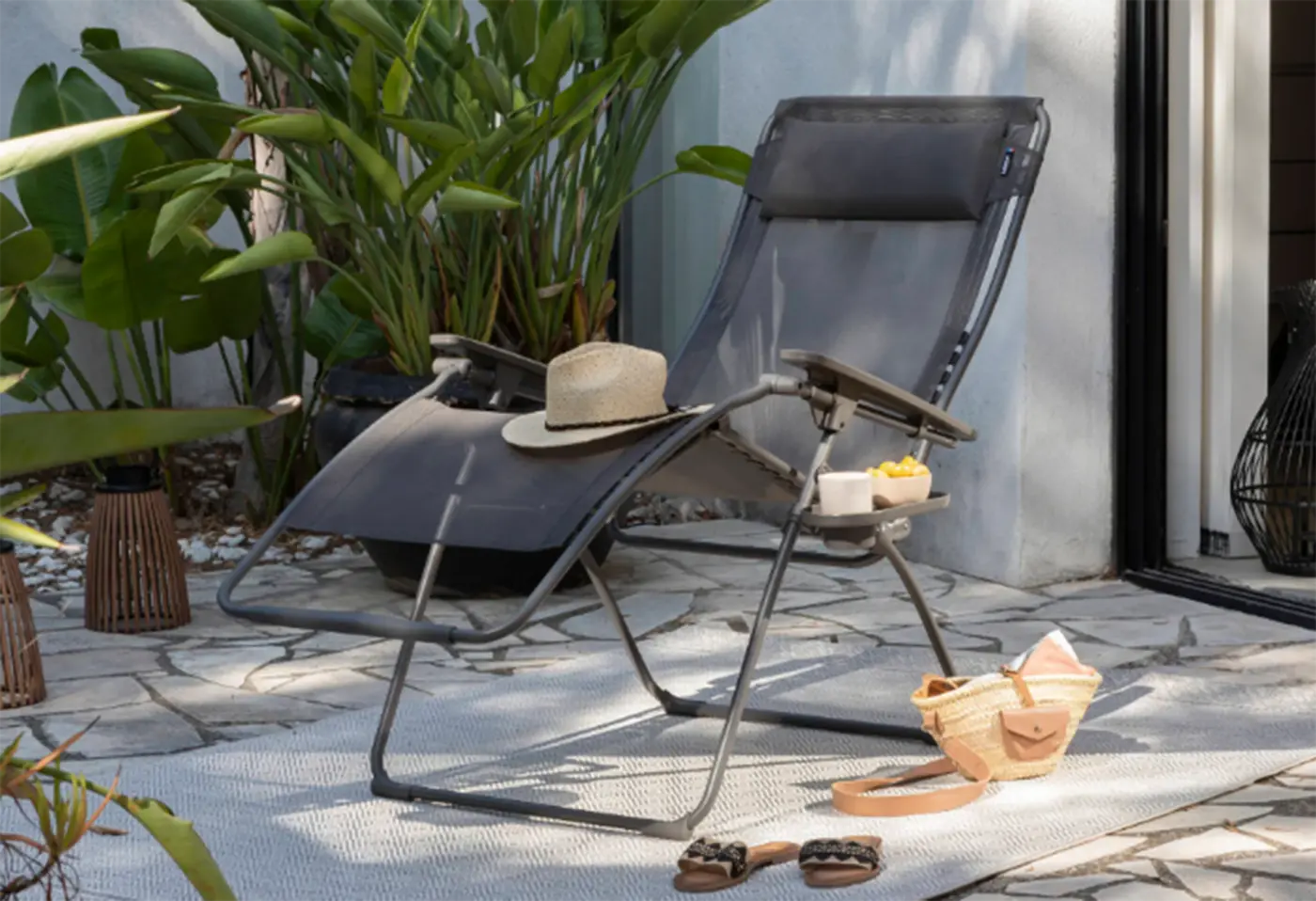 Liegestuhl Futura XL Braun Graphite von Lafuma Batyline ca. 76cm