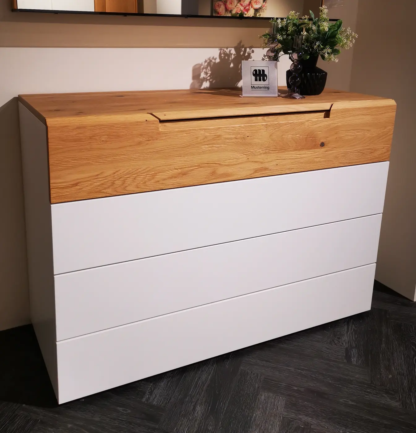 Kommode MR Jovanna von Musterring Lack weiss ca. 115,2x80,8x45,1cm