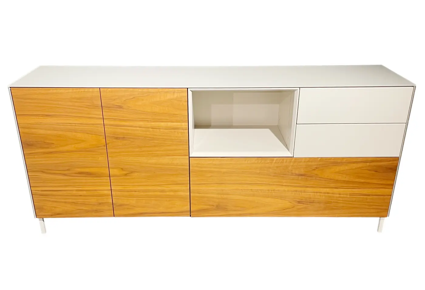 Sideboard Nara 6060 Mattglas Macchiato von MAB Wild Nussbaum Furnier ca. 192x43cm