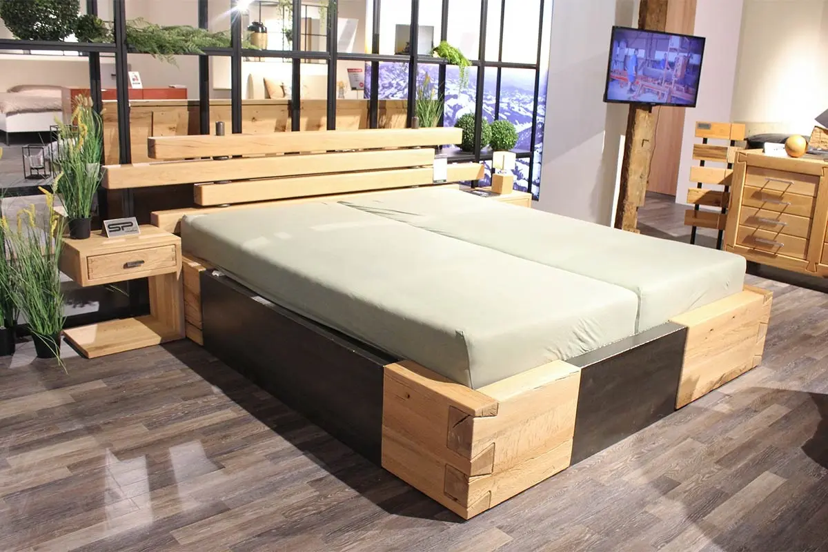 Bett 20710.. Sumpfeiche natur gebürstet ca. 180x200cm