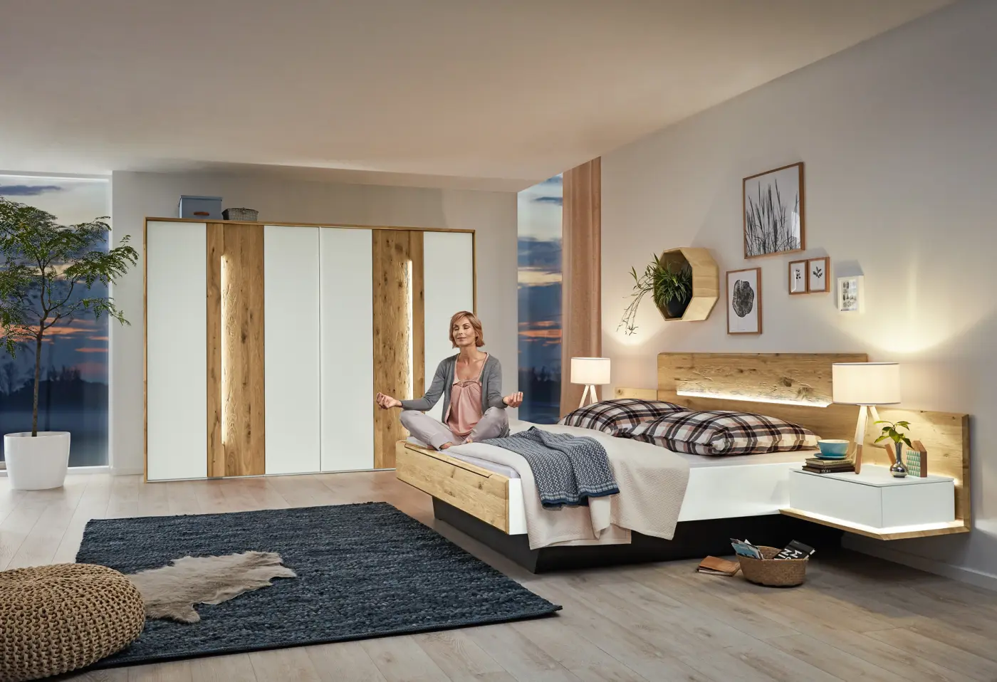 Bettanlage MR Jovanna von Musterring Lack weiss, Wildeiche massiv ca. 180x200x78cm