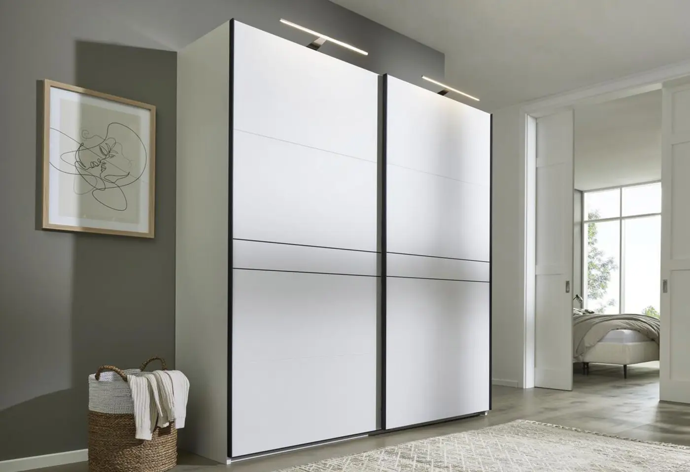 Schwebetürenschrank 20984.1.. Lack weiss ca. 270,6x230,2x68cm