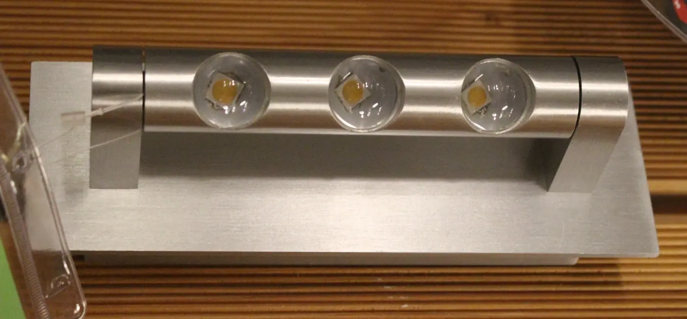 LED-Wandleuchte 2610.. Nickel matt Aluminium ca. 20x7cm