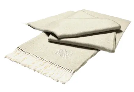 Plaid 952 Salbei von Rolf Benz 100% Superfeine Lammwolle ca. 185x130cm