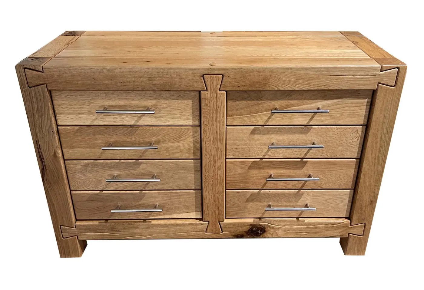 Kommode 17964.. Sumpfeiche geölt ca. 130x85x50cm