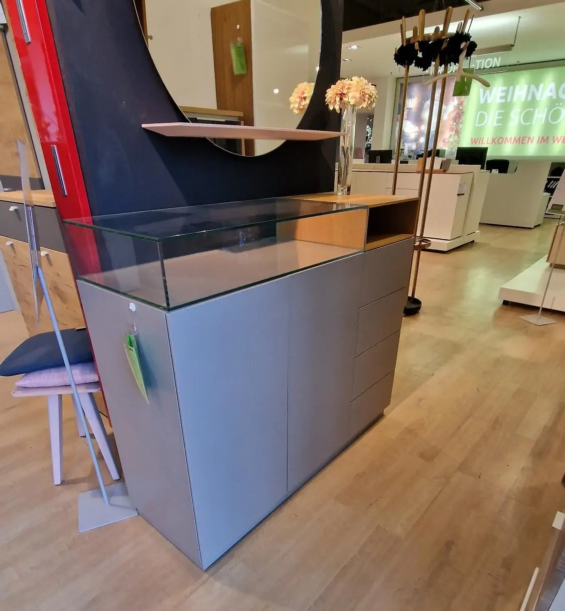 Sideboard mit Spiegel 21095.. Kieselstein Dekor und Glas ca. 120x102x40cm