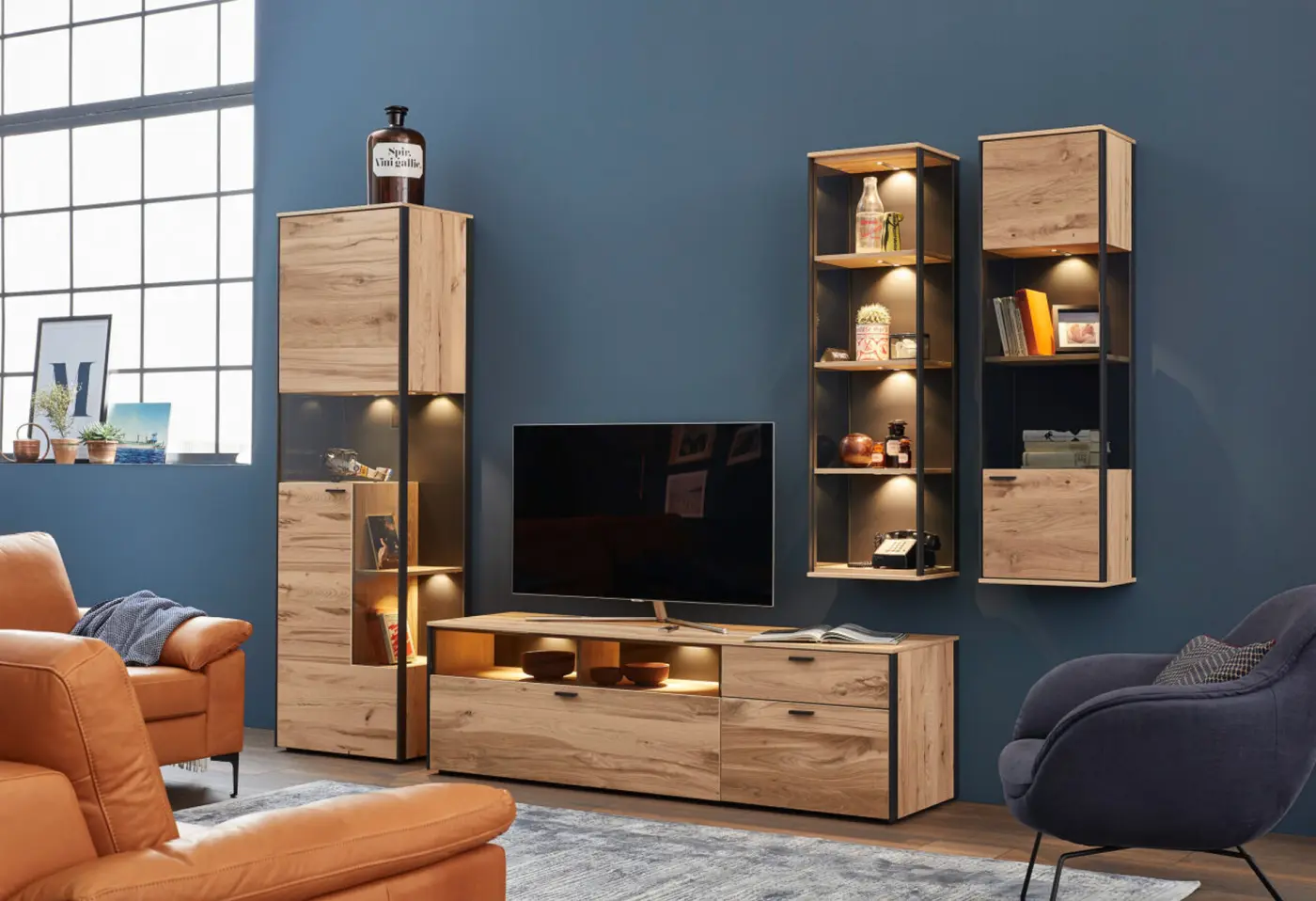 Wohnwand Andra von Schöner Wohnen Eiche rustico hell geölt furnier, anthrazit matt ca. 323x207x53cm