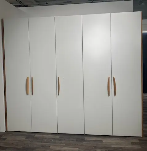 Drehtürenschrank 17157.. Premiumweiss, Glas weiss matt ca. 252,8x220x58,5cm