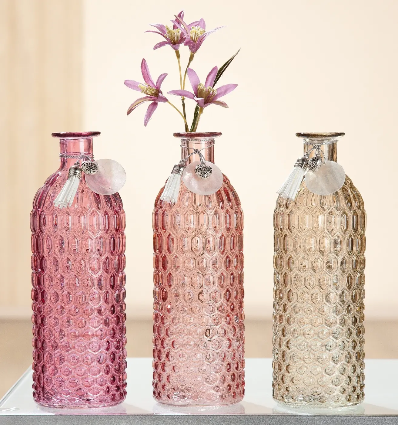 Vase Pustola sort. Glas ca. 20x7,5x20cm