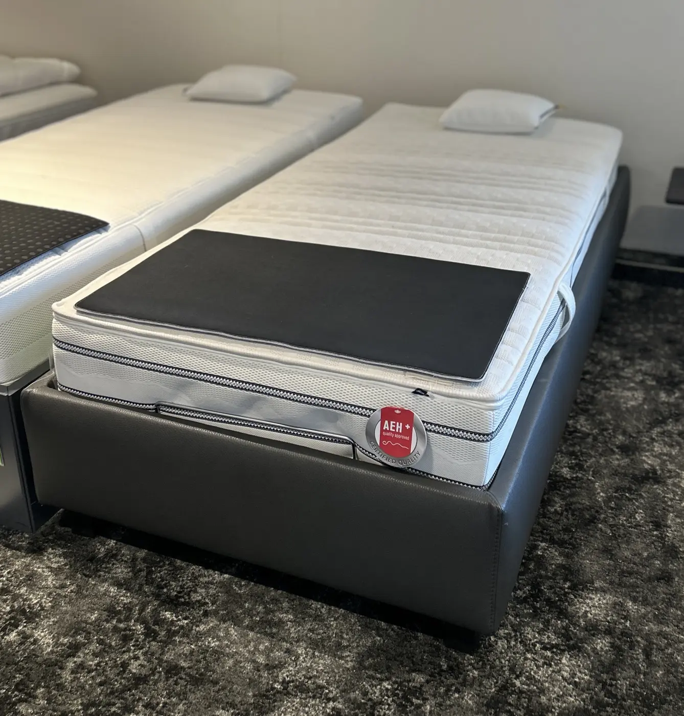 EOS Polsterbett 15876.. anthrazit 21 Kunstleder Henson ca. 200x90cm