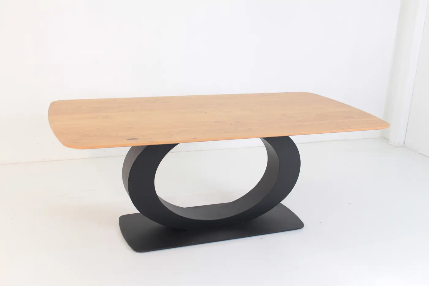 Esstisch T1052 von Koinor Echtholzfurnier Wildeiche natur ca. 200x100x75cm