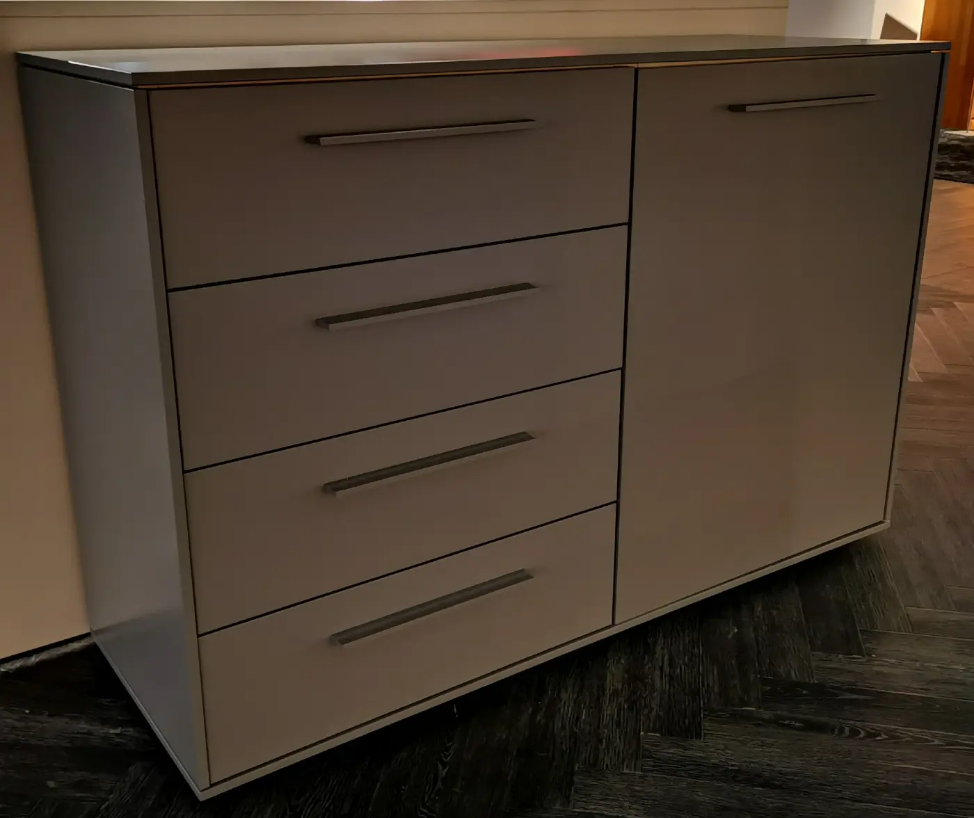 Kommode 20622.3 Lack matt platingrau ca. 122,5x81,3x42,4cm