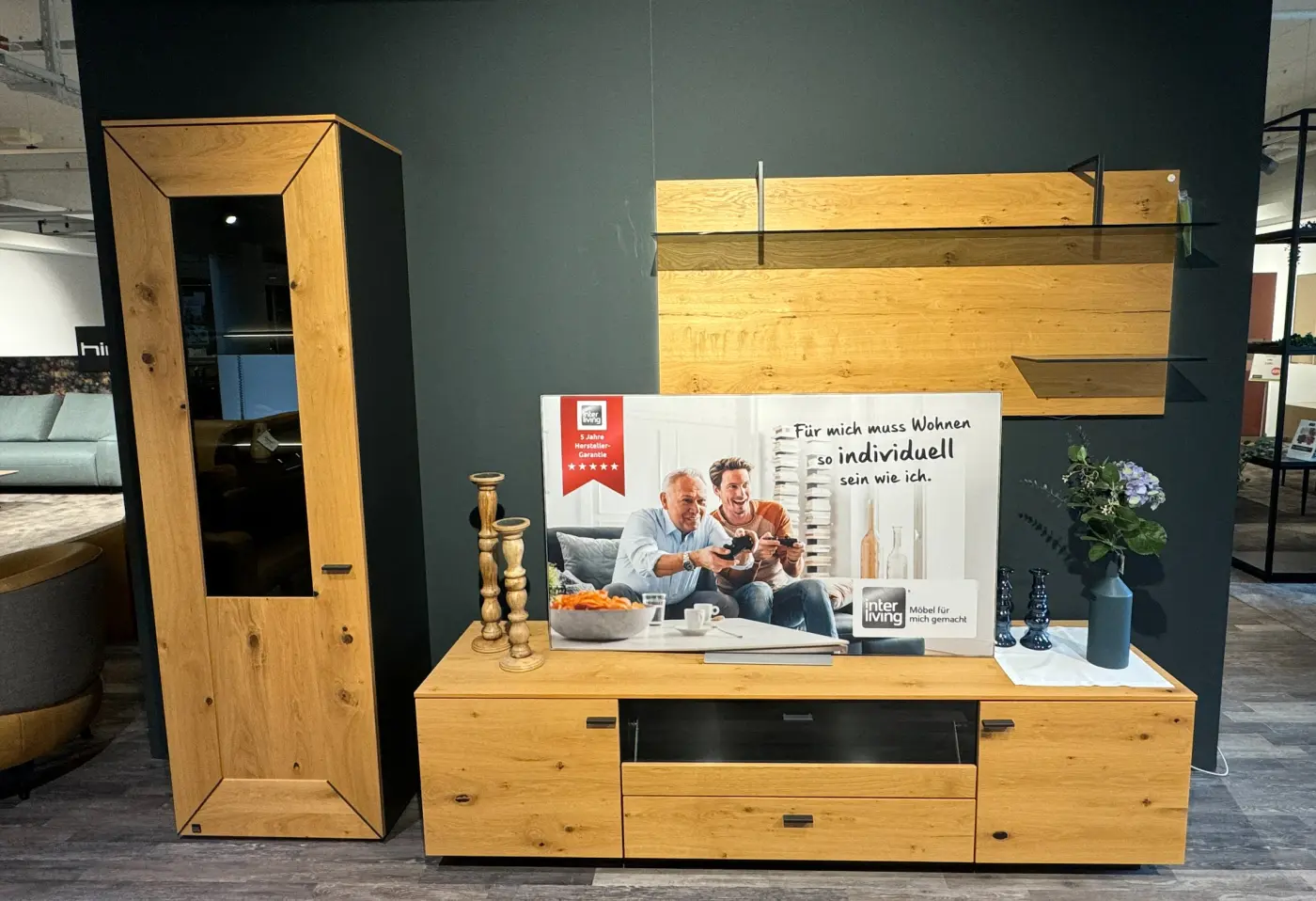 Wohnwand 19942.1 Balkeneiche Honig furniert Lack seidenmatt Anthrazit