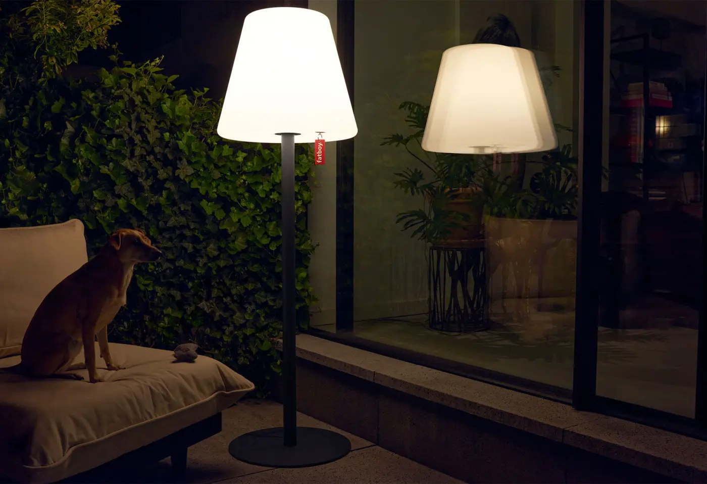 Stehlampe Edison The Giant Light Grey von Fatboy Polyethylen, Metall, Aluminium ca. 58x182cm