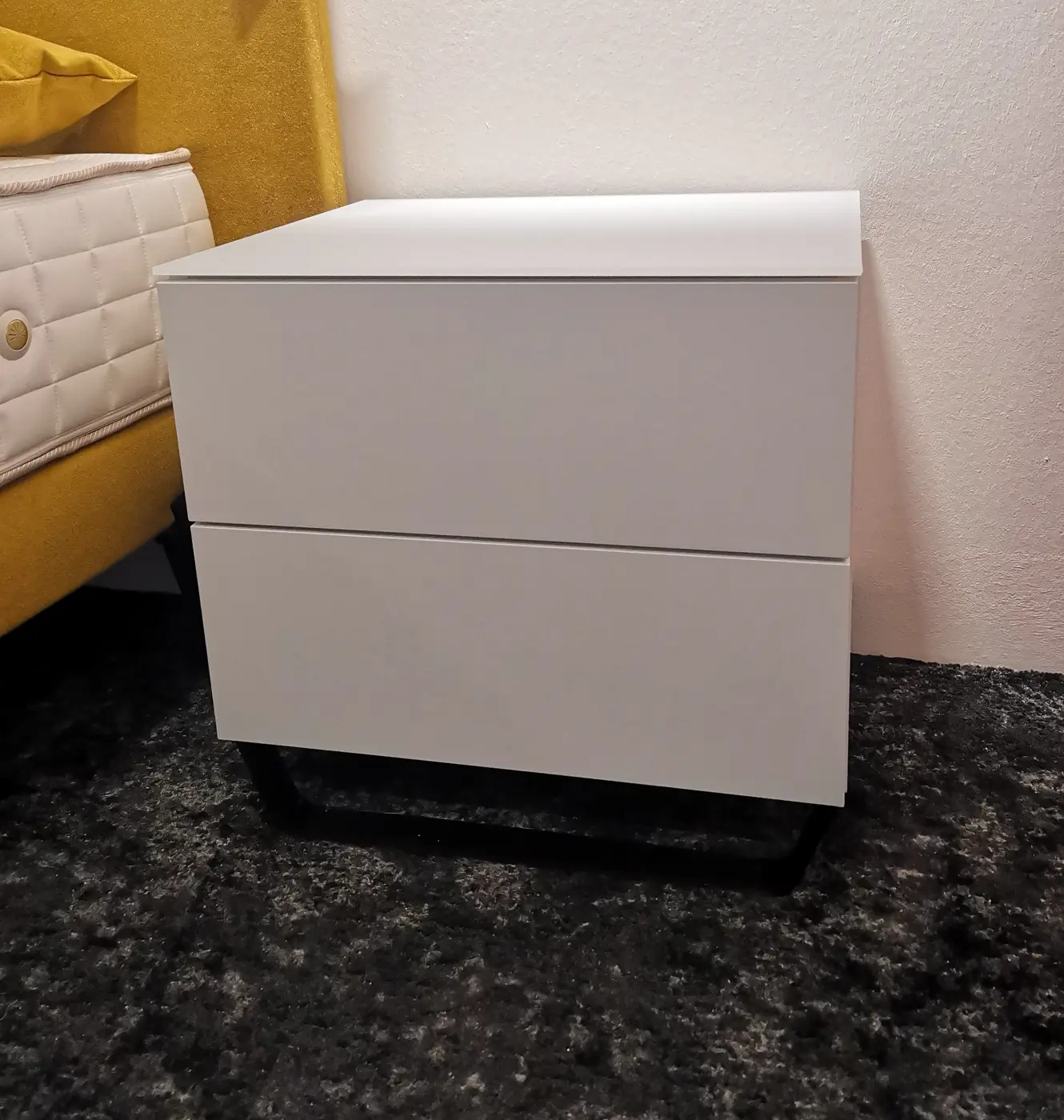 Nachttisch 3784.53.. RAL 9003 matt lackiert ca. 50x49x41cm