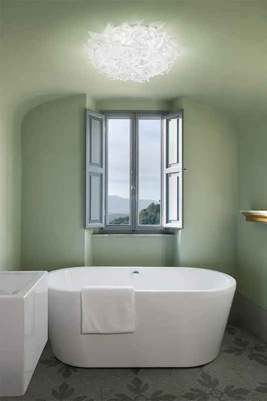 Deckenleuchte 17834.. Weiss Kunststoff ca. 53x20cm