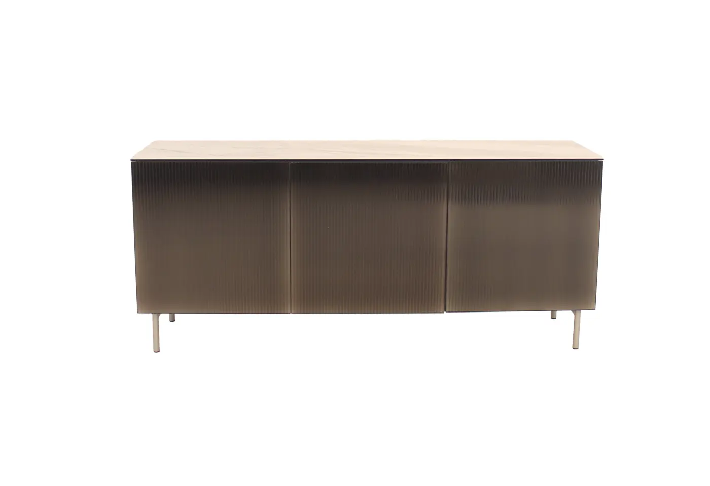Sideboard 22843.. Front: Glas gespiegelt bronze Platte: Keramik "Marmor Calacatta Paonazzo" glänzend" Korpus: Lack matt "hanf" ca. 181x79x50cm